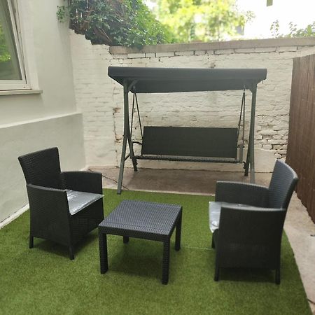 Ruby Holiday Home With Patio เวียนนา ภายนอก รูปภาพ